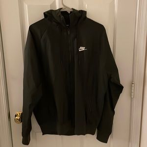 Nike (2019) Classic Windbreaker
